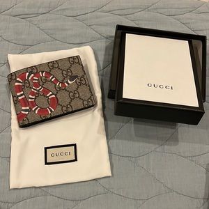 Men’s Gucci Wallet